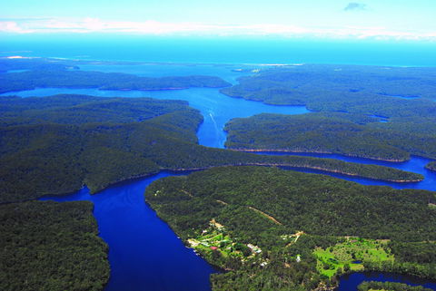 Gipsy Point Lakeside - Tourism Brisbane 0