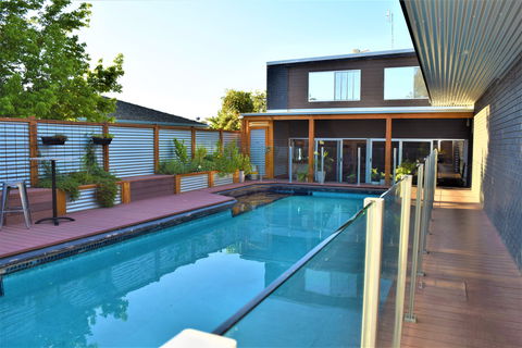 Heathcote Inn - Tourism Brisbane 0