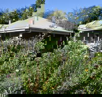 Honeysuckle Cottage - Brisbane Tourism