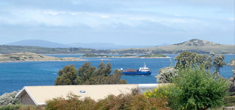Island View Retreat - Tourism Brisbane 0