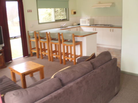 Khancoban Rose Holiday Units - Brisbane Tourism 2