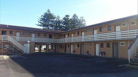 Lacepede Bay Motel & Restaurant - Brisbane Tourism 2