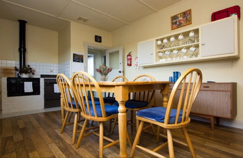 Lady Barron Holiday Home - Brisbane 4u 1
