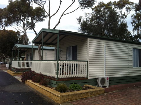 Lake Albert Caravan Park, Meningie SA - Tourism Brisbane 0