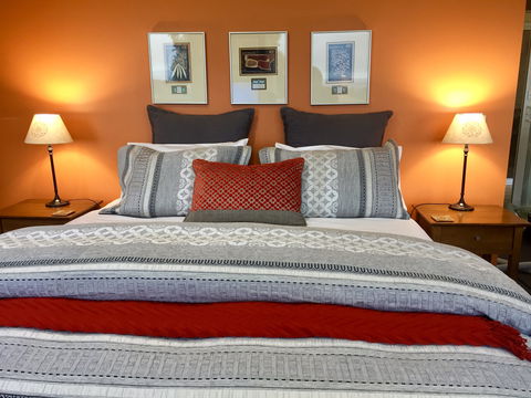 Llarrinda Bed & Breakfast - Brisbane 4u 1