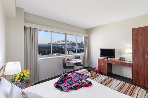 Macleay Hotel - Brisbane Tourism 2