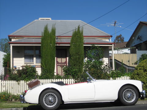 Peel Cottage - Tourism Brisbane 0