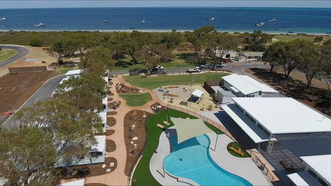 RAC Cervantes Holiday Park - Brisbane 4u 1