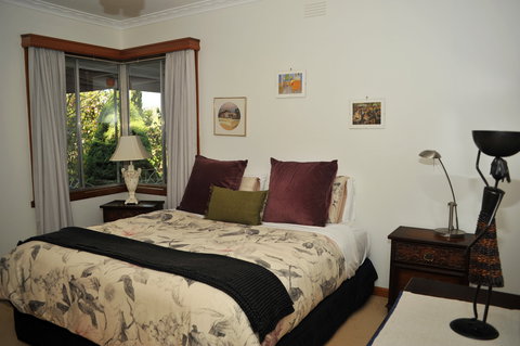 Rosetta's Garden Guesthouse - Tourism Brisbane 2