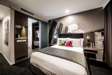 Sage Hotel James Street - Tourism Brisbane 0