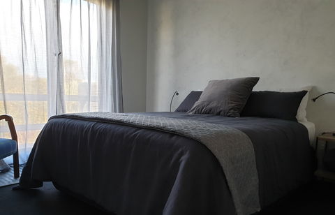 Samphire: Coorong Accomodation - Tourism Brisbane 1