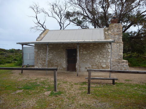 Shepherds Hut - Brisbane Tourism 0
