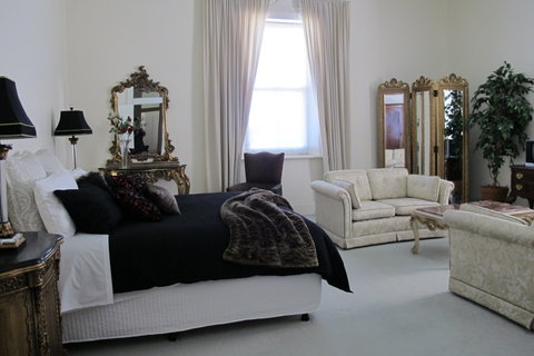 Stanley Grammar Country House - Tourism Brisbane 1