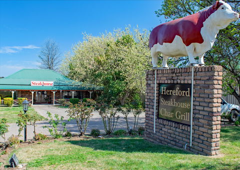 The Rest Point Motor Inn And Hereford Steakhouse Char Grill - Tourism Brisbane 1
