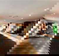 The Waverley International Hotel - Brisbane 4u