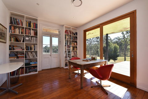 The Parson's Retreat - Brisbane Tourism 2