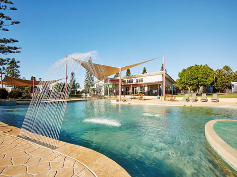 Toowoon Bay Holiday Park - Brisbane 4u 1