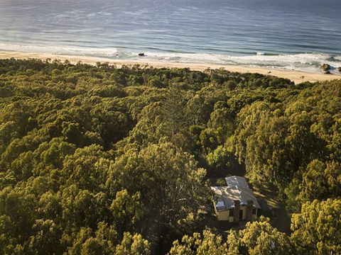 Tuckers Rocks Cottage - Tourism Brisbane 1