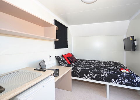 AAOK Jandowae Accommodation Park - Tourism Brisbane 1