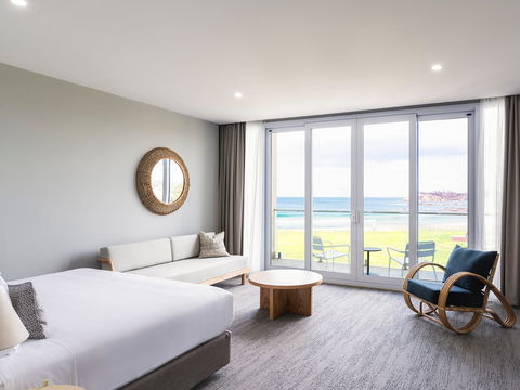 Abode Malua Bay - Brisbane Tourism 1