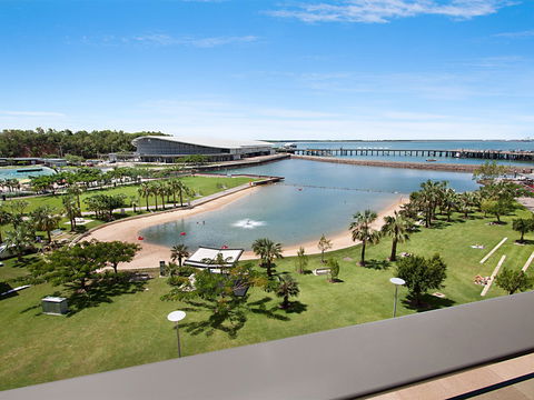 Akuna Waterfront - Brisbane 4u 0