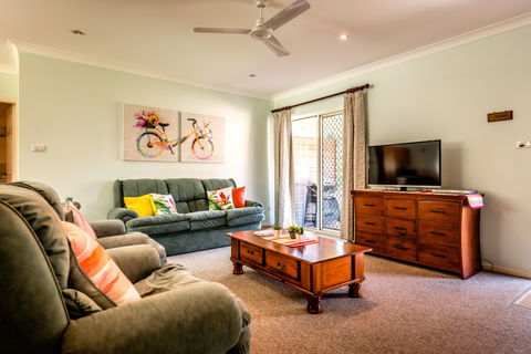 A Larks Nest - Brisbane 4u 2