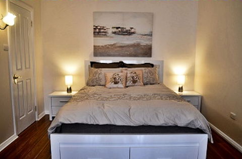 Almond Tree Cottage - Brisbane 4u 1