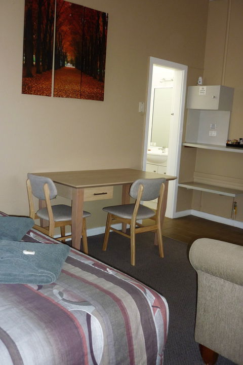 Amber Motel - Brisbane 4u 1