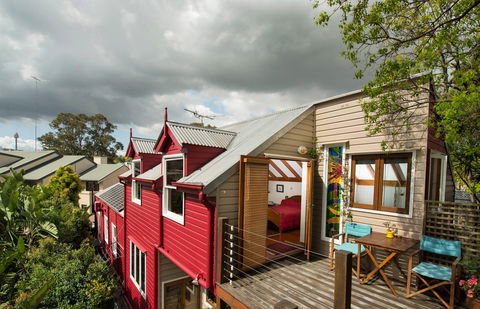 An Oasis In The City - Brisbane 4u 0