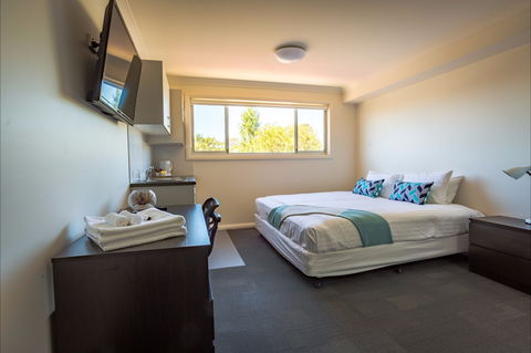 Aspire Mayfield - Brisbane 4u 0