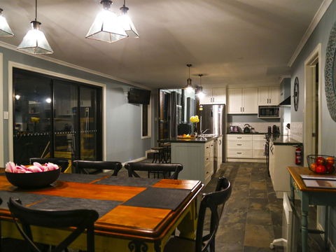 Ballachulish Farm Stay - Brisbane 4u 1