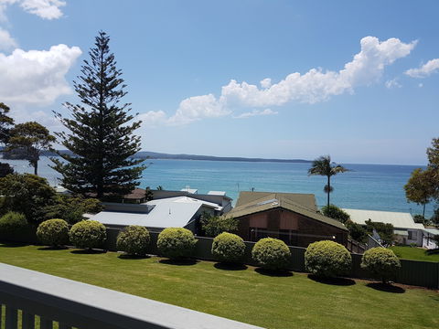 Batehaven Beauty - Tourism Brisbane 0