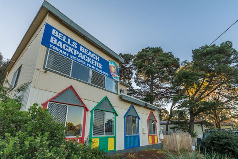 Bells Beach Backpackers - Tourism Brisbane 0