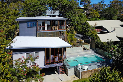 Bombora Beach House - Tourism Brisbane 0