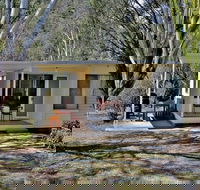 Capertee Cottage - Brisbane 4u