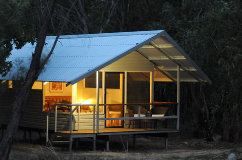 Davidsons Arnhemland Safari Lodge - Tourism Brisbane 0