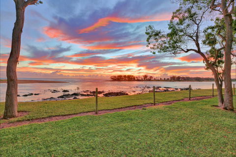 Discovery Parks - Tannum Sands - Tourism Brisbane 0