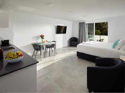 East Maitland Executive Apartments - Brisbane 4u 1