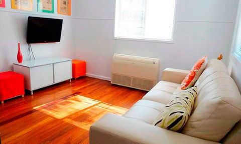 Ella May Holiday Flats - Brisbane Tourism 0