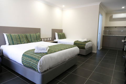 Exies Bagtown Motel - Brisbane 4u 1