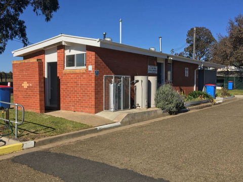Harden Caravan Park - Tourism Brisbane 2