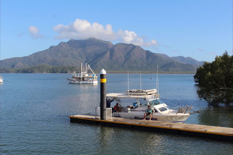 Hinchinbrook Resorts Lucinda - Brisbane 4u 2