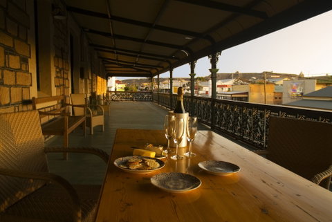 Imperial Fine Accommodation - Tourism Brisbane 2