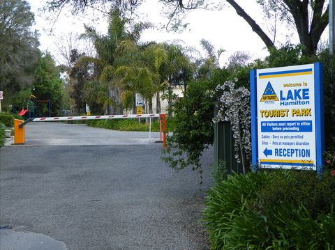 Lake Hamilton Motor Village And Caravan Park - Tourism Brisbane 2