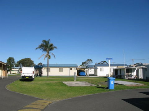 Lake Windemere Caravan Park - Tourism Brisbane 1