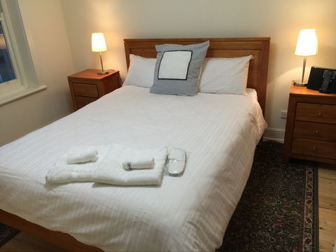 MacDonnell House, Naracoorte - Tourism Brisbane 2