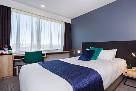 Mantra MacArthur Hotel - Tourism Brisbane 1