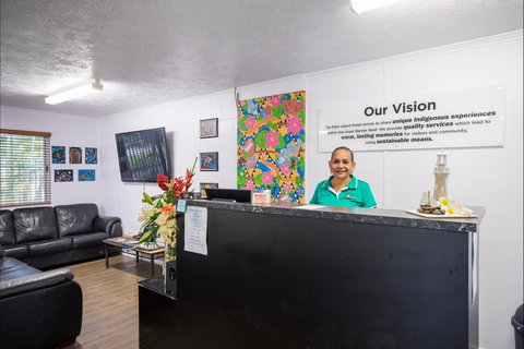 Palm Island Motel - Brisbane Tourism 0