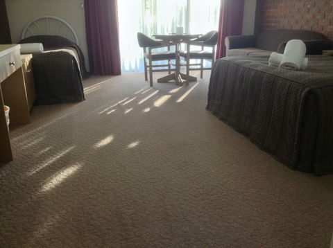 Paradise Lakes Motel - Tourism Brisbane 2