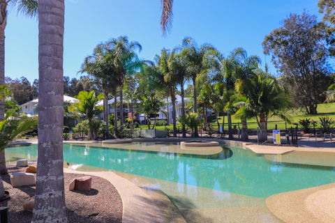 Pelican Escape 11 - Tourism Brisbane 1
